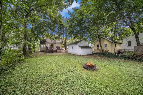 764 Douglas St, Jackson, MI 49203 photo 17