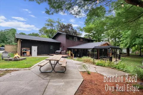 249 Thurman St, Belding, MI 48809 photo 14