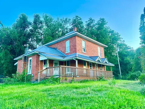 6571 Buckeye Rd, Camden, MI 49232