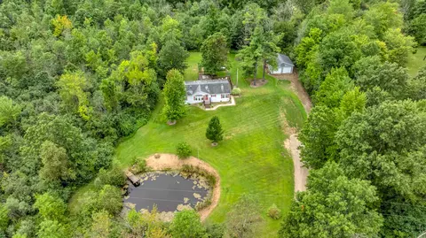 4100 Hawkins Rd, Jackson, MI 49201 photo 2