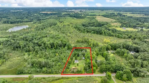 4100 Hawkins Rd, Jackson, MI 49201 photo 3