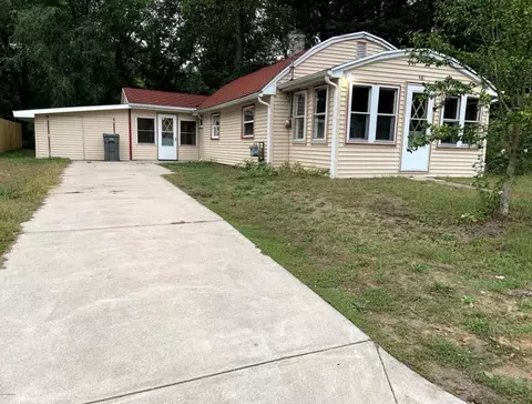 481 Hazel Ct, Muskegon, MI 49442