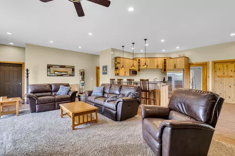 Living - 6314 Wheaton Rd, Jackson, MI 49201 photo 3 of 4