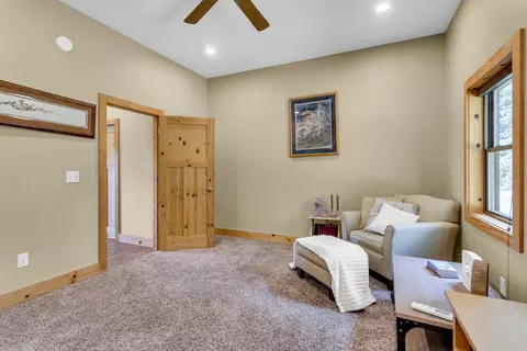 Bedroom - 6314 Wheaton Rd, Jackson, MI 49201 photo 3 of 5