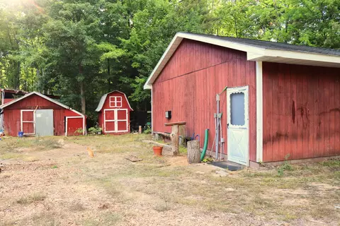 10757 Cedar Rd, Lake, MI 48632 photo 55