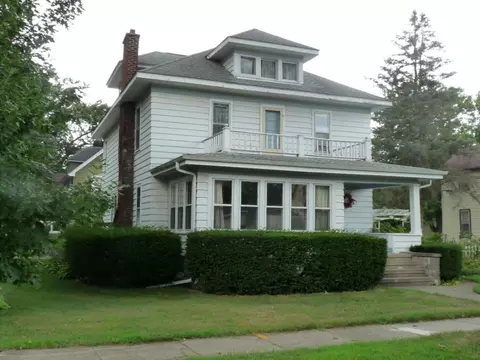224 Kalamazoo St, Otsego, MI 49078
