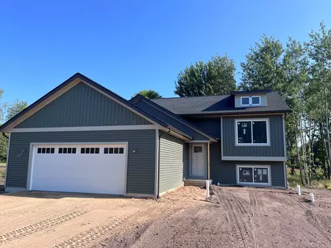 6434 Luda Ct, Coopersville, MI 49404
