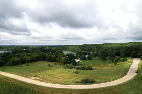 w waters edge drive drive LOT 1, Scottville, MI 49454
