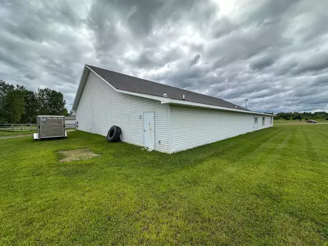 4181 E Mount Morris Rd, Mount Morris, MI 48458 photo 16
