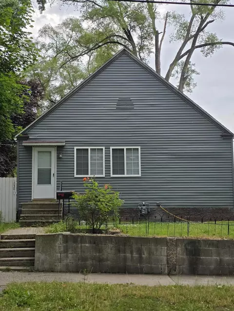 1038 Kensington Ave SW, Grand Rapids, MI 49503