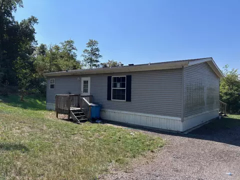67118 Oxbow Dr, Constantine, MI 49042