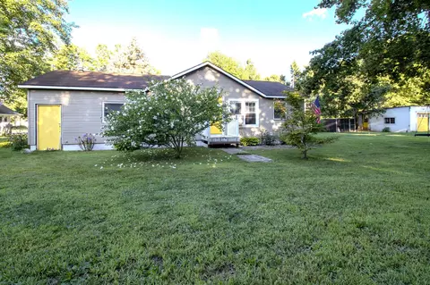 386 S Maple St, Marcellus, MI 49067 photo 1