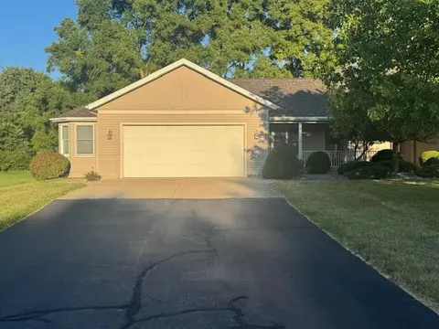 23 Oakwood Dr, Coldwater, MI 49036