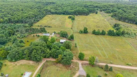 28 36 Acres Vl Cypress Ave, Paris, MI 49338