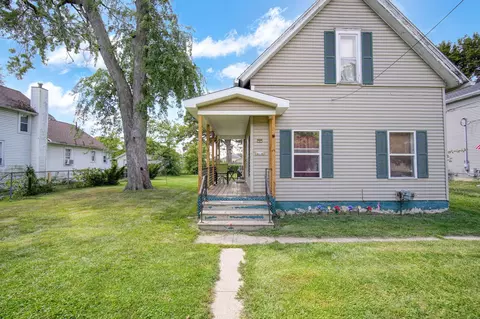 816 Maltby St, Jackson, MI 49202 photo 3