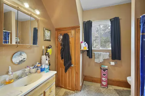 816 Maltby St, Jackson, MI 49202 photo 18