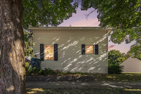 703 E Dowland, Ludington, MI 49431