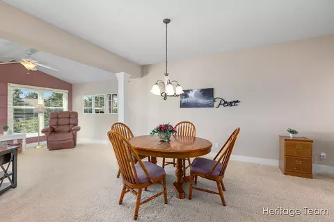 6673 Cedar Grv E, Jenison, MI 49428 photo 3