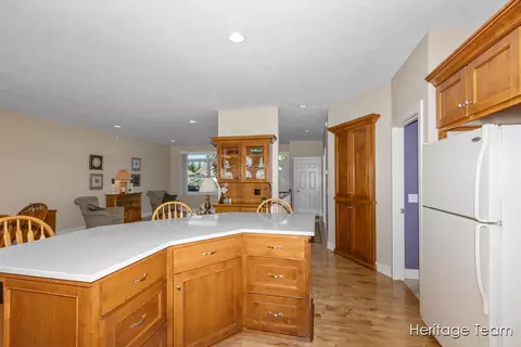 6673 Cedar Grv E, Jenison, MI 49428 photo 6