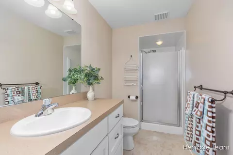 6673 Cedar Grv E, Jenison, MI 49428 photo 17