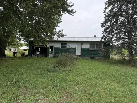 8356 E Loop Rd, Hesperia, MI 49421 photo 2