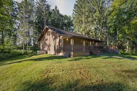 4737 Hicks Hwy, Olivet, MI 49076