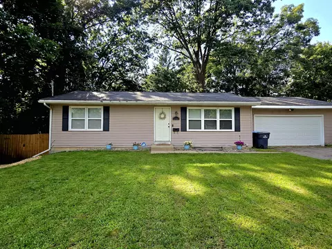 1020 Farrell Ave, Kalamazoo, MI 49006