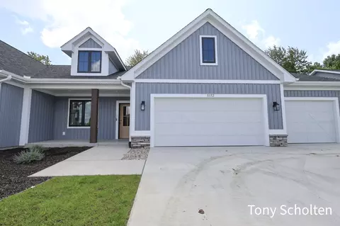 5152 Blendon Meadow Cir #39, Hudsonville, MI 49426
