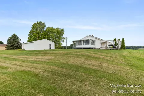 10797 Belding Rd, Belding, MI 48809 photo 25
