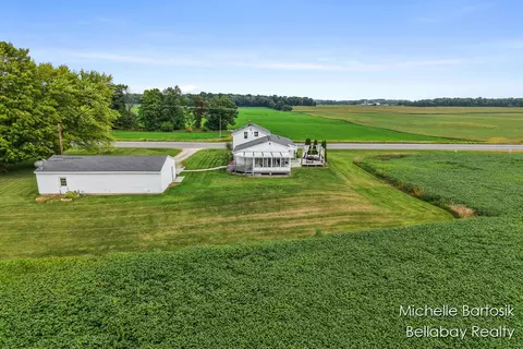 10797 Belding Rd, Belding, MI 48809 photo 31