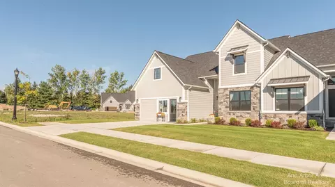 7142 Black Cherry Ln, Saline, MI 48176 photo 67