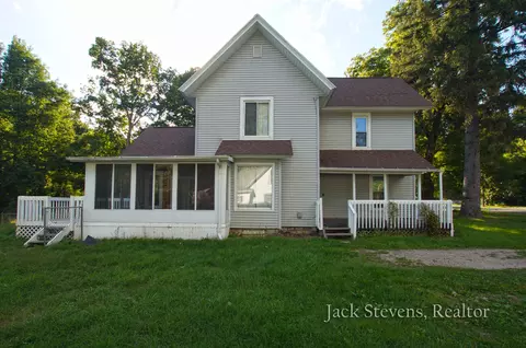 13900 E W Ave, Fulton, MI 49052