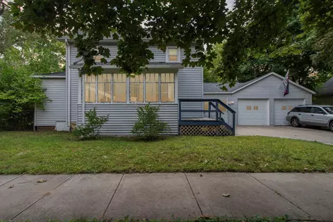 617 S Lansing St, Mount Pleasant, MI 48858