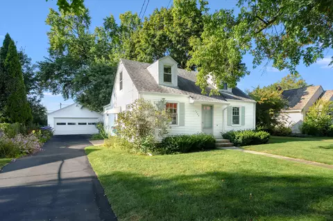 1908 Glendale Blvd, Kalamazoo, MI 49004