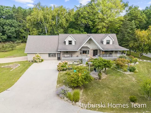 226 N 176th Ave, Walkerville, MI 49459