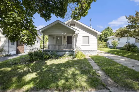 2054 Cartier St, Flint, MI 48504