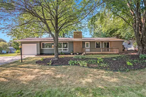 2709 Abigail St SE, Grand Rapids, MI 49506