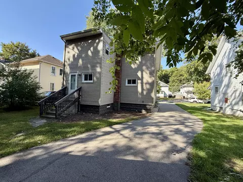 613 Gilbert St, Jackson, MI 49202 photo 6