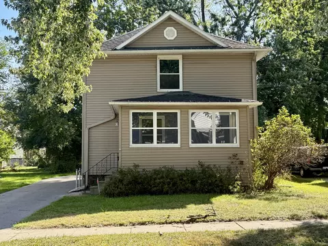 613 Gilbert St, Jackson, MI 49202