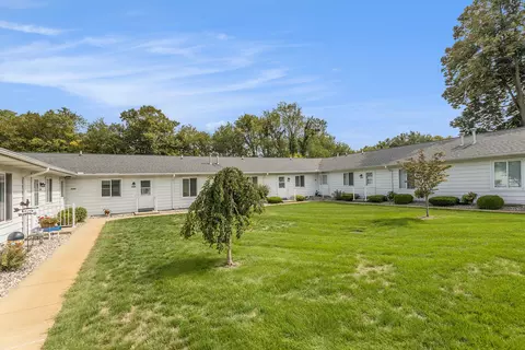 4637 Weston Ave, Kalamazoo, MI 49006