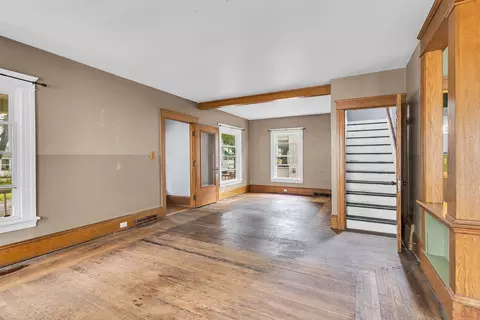 1117 Burr St, Jackson, MI 49201 photo 9