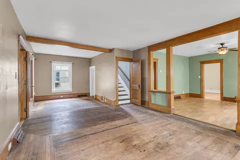 1117 Burr St, Jackson, MI 49201 photo 8