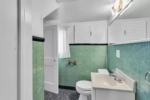 1117 Burr St, Jackson, MI 49201 photo 18