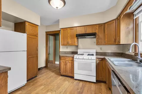 1117 Burr St, Jackson, MI 49201 photo 16