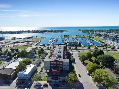 105 W Danaher St #309, Ludington, MI 49431