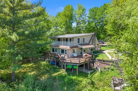 12260 183rd Ave, Big Rapids, MI 49307