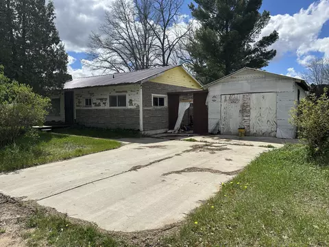 5967 S Forman Rd, Baldwin, MI 49304
