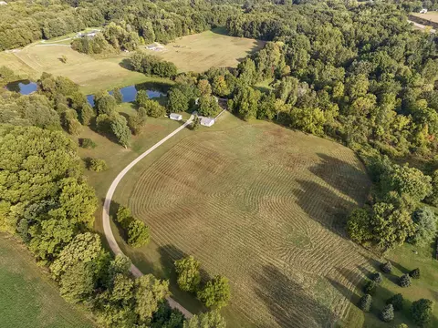 5325 Stimson Rd, Middleville, MI 49333