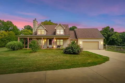 47727 W Baseline Rd, Grand Junction, MI 49056