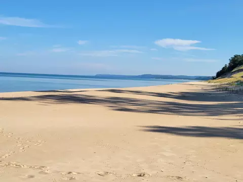 lot8 Lakeshore Rd, Manistee, MI 49660